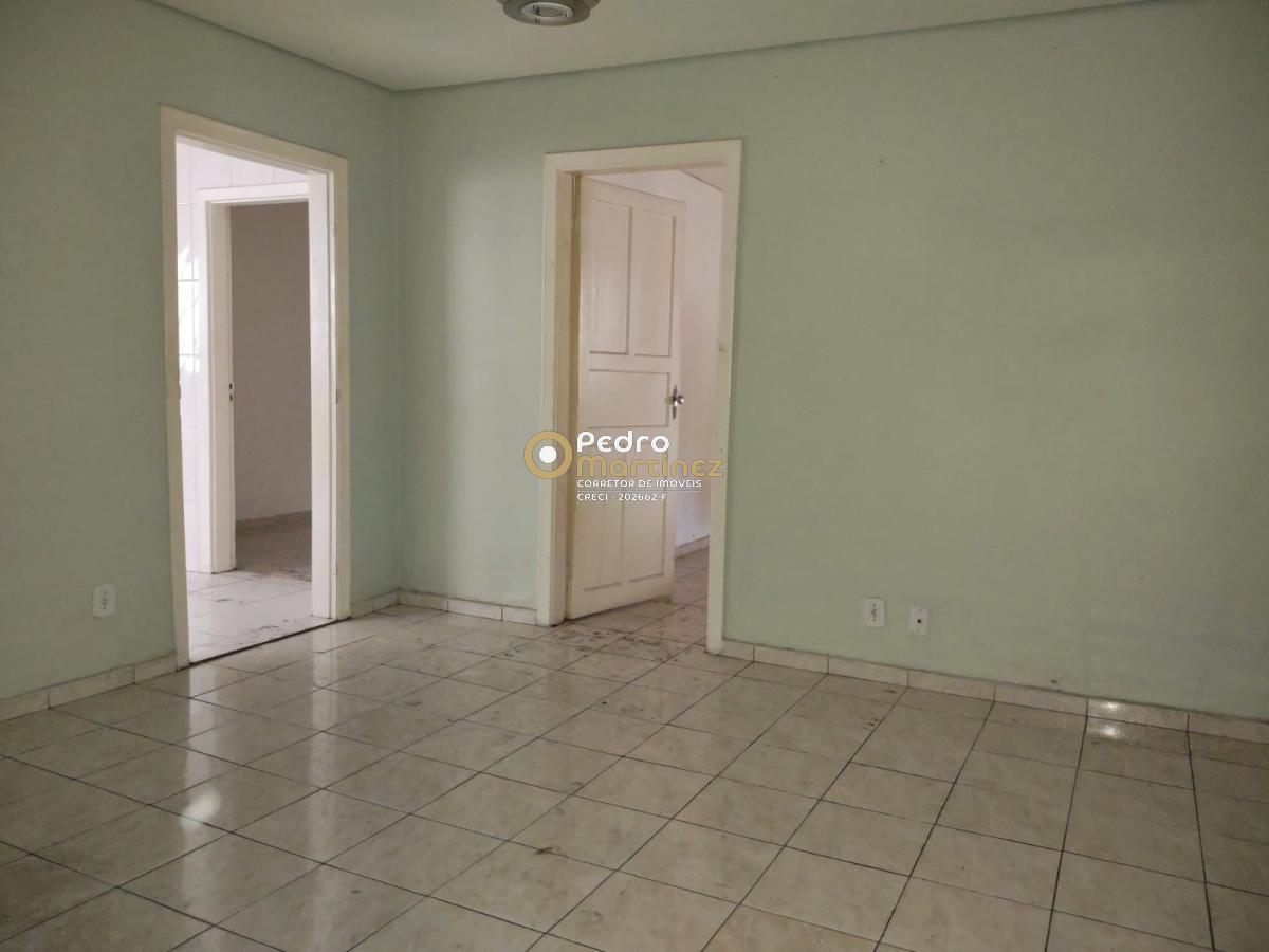 Casa à venda com 5 quartos, 190m² - Foto 5