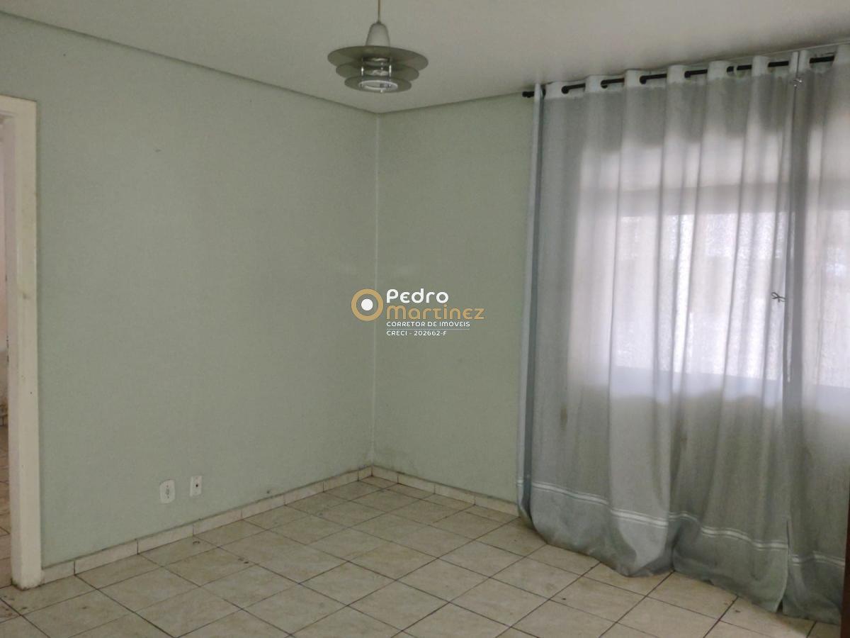 Casa à venda com 5 quartos, 190m² - Foto 7