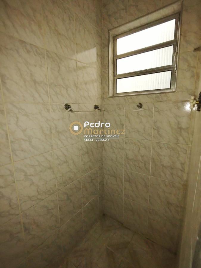 Casa à venda com 5 quartos, 190m² - Foto 17