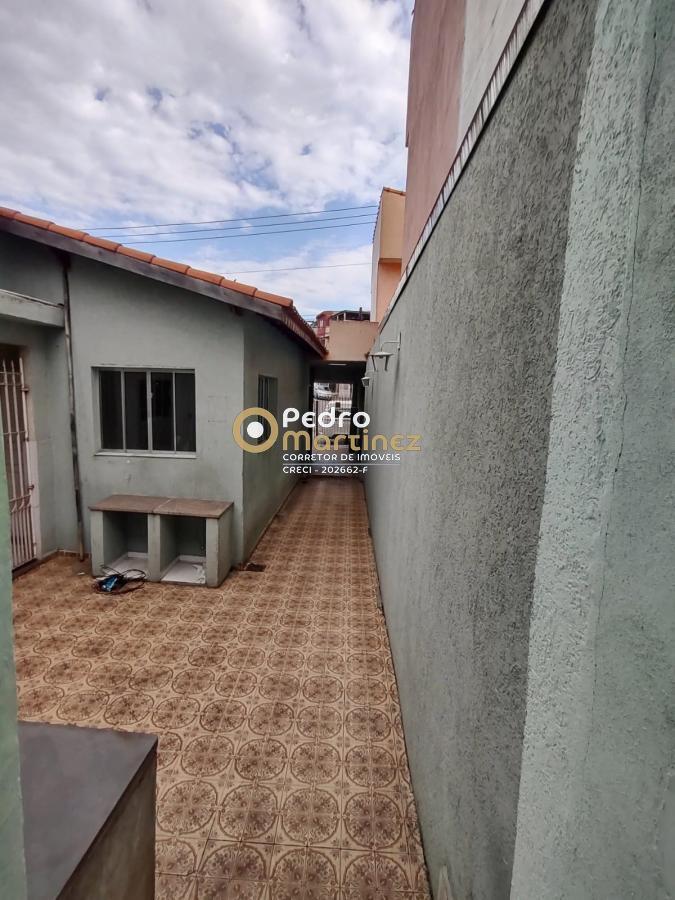 Casa à venda com 5 quartos, 190m² - Foto 25