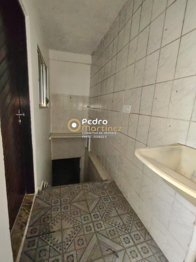 Casa à venda com 5 quartos, 190m² - Foto 42