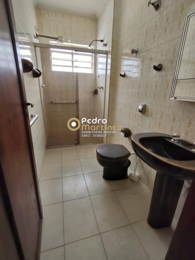 Casa à venda com 3 quartos, 217m² - Foto 18