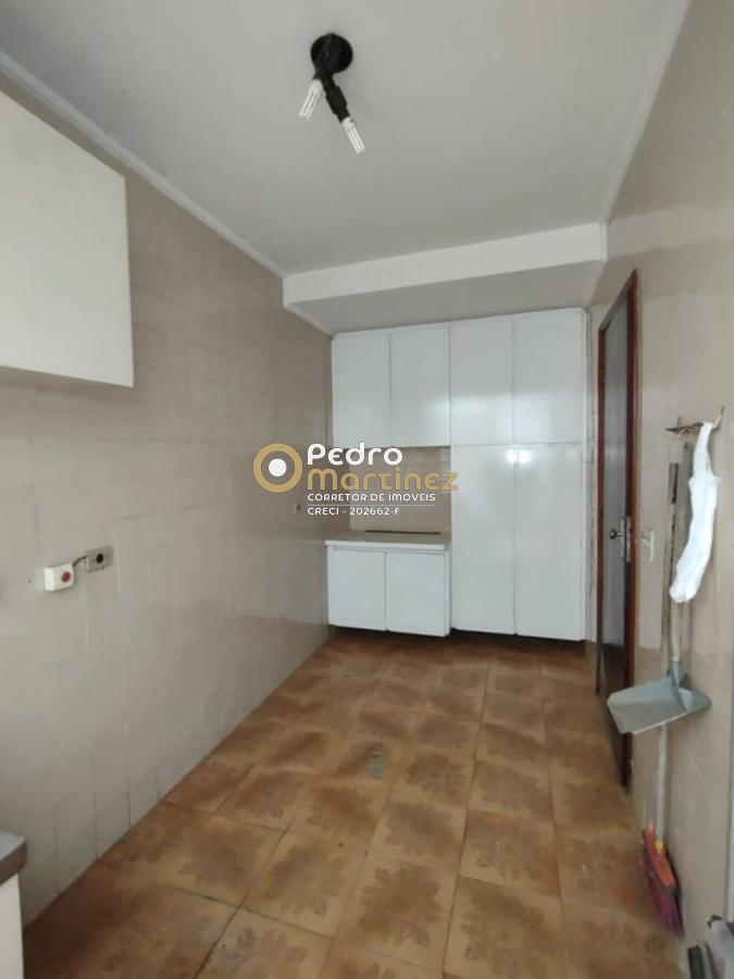 Casa à venda com 3 quartos, 217m² - Foto 25