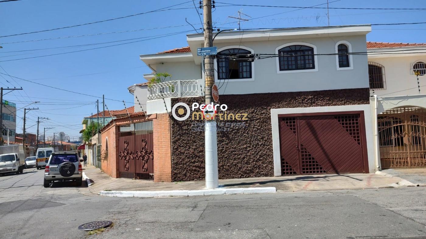 Sobrado à venda com 5 quartos, 218m² - Foto 2