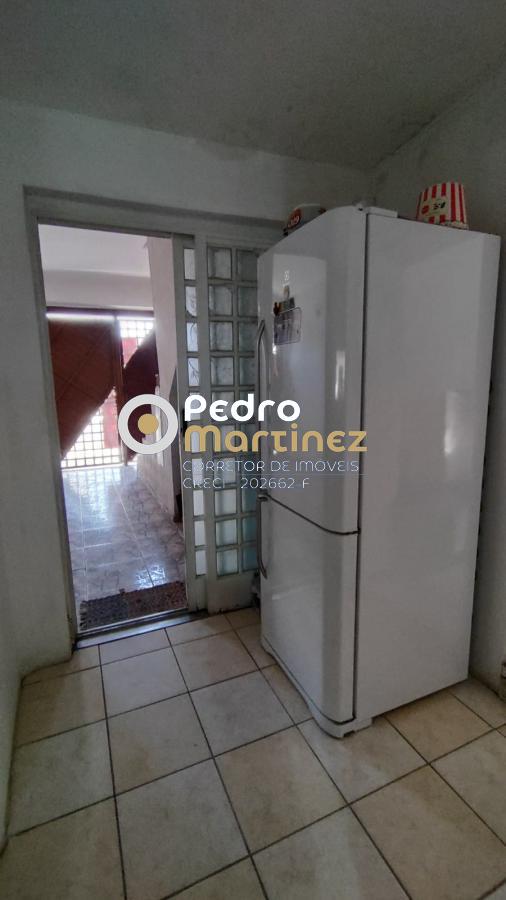 Sobrado à venda com 5 quartos, 218m² - Foto 13