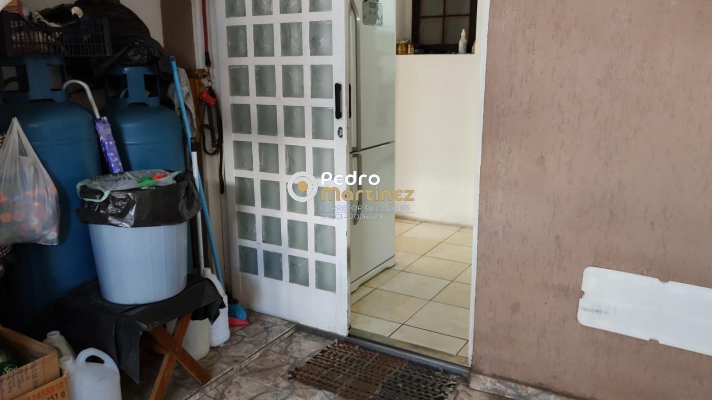 Sobrado à venda com 5 quartos, 218m² - Foto 43