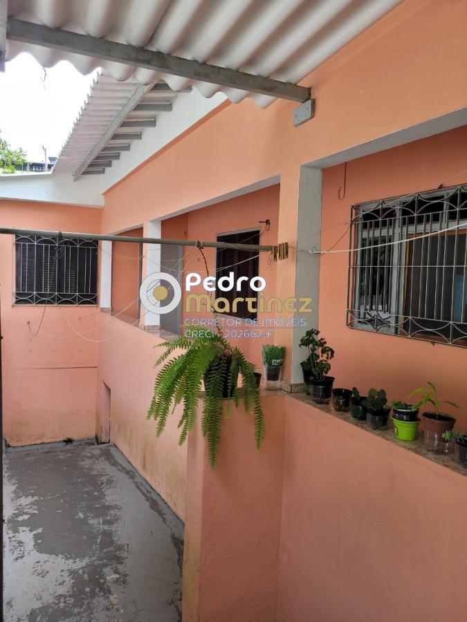 Casa à venda com 3 quartos, 190m² - Foto 9