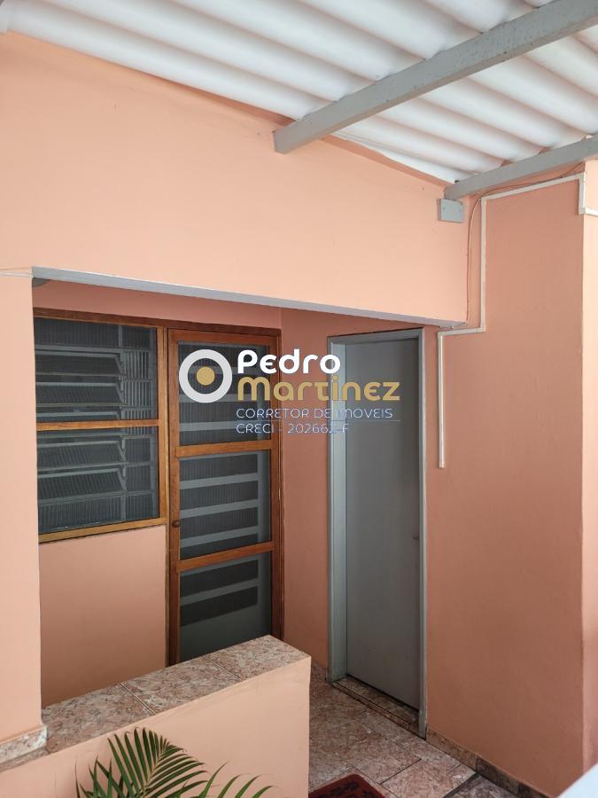 Casa à venda com 3 quartos, 190m² - Foto 10