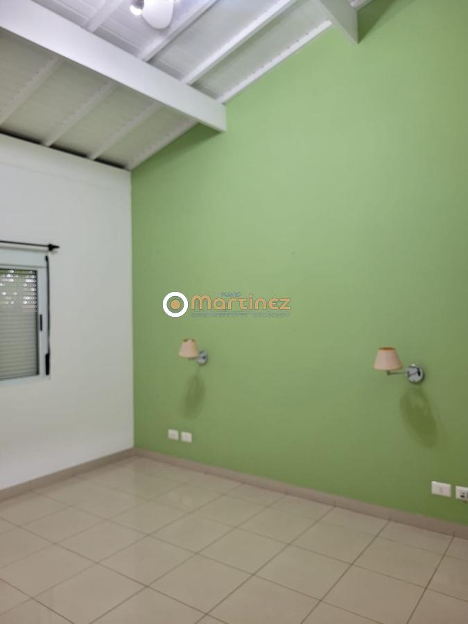 Sobrado à venda com 3 quartos, 270m² - Foto 32