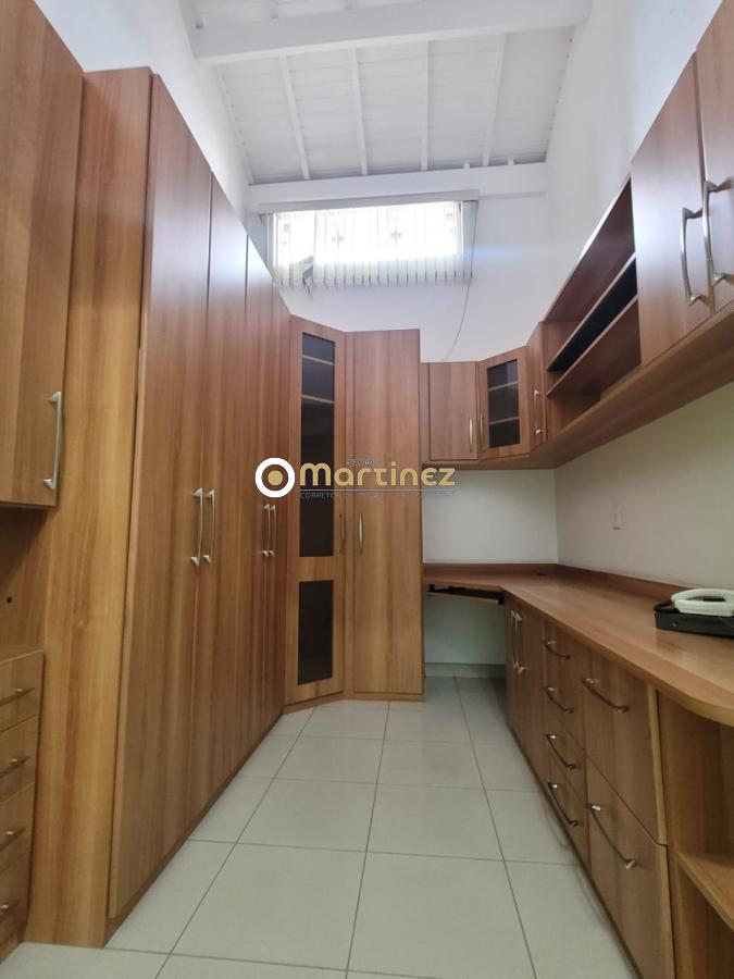 Sobrado à venda com 3 quartos, 270m² - Foto 31