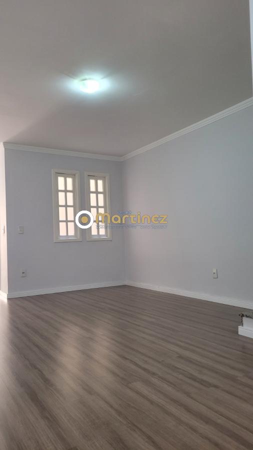 Sobrado à venda com 3 quartos, 160m² - Foto 2