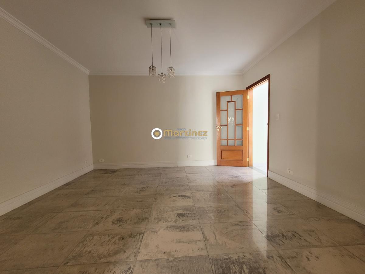 Casa à venda com 3 quartos, 270m² - Foto 14