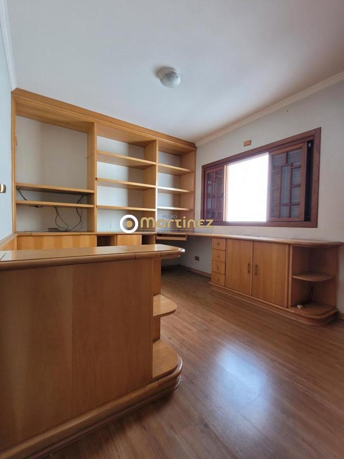 Casa à venda com 3 quartos, 270m² - Foto 22