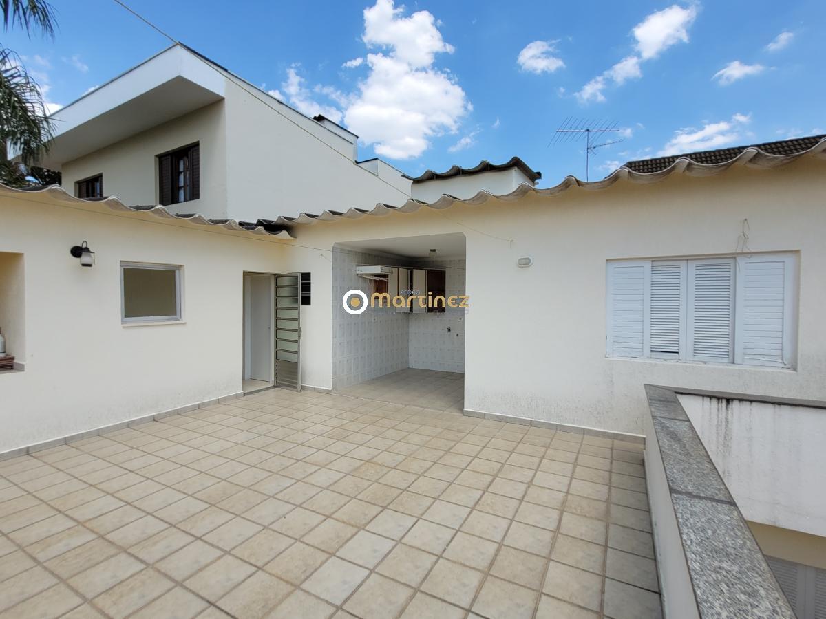 Casa à venda com 3 quartos, 270m² - Foto 37