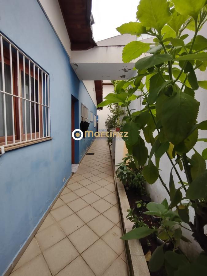 Casa à venda com 3 quartos, 350m² - Foto 12