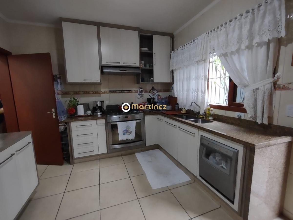 Casa à venda com 3 quartos, 350m² - Foto 24