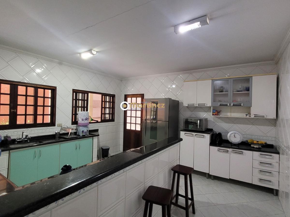 Sobrado à venda com 3 quartos, 350m² - Foto 18