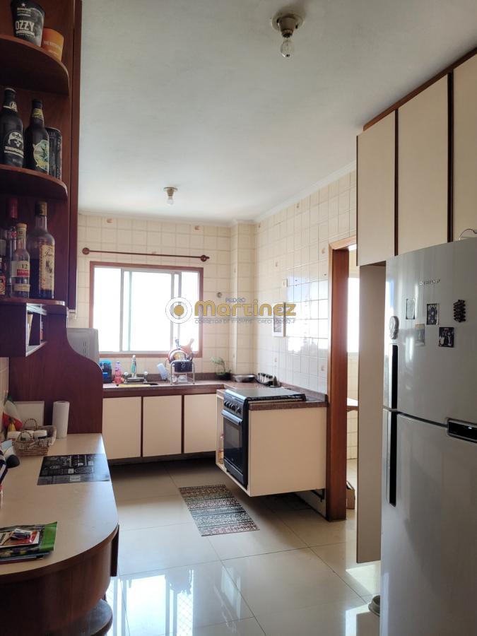 Apartamento à venda com 2 quartos, 70m² - Foto 16