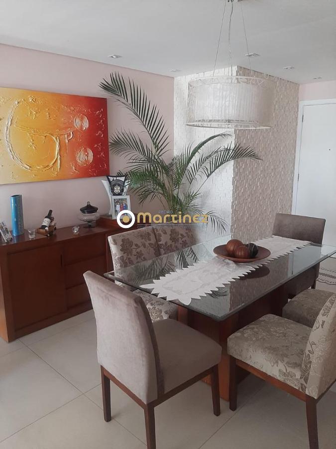 Apartamento à venda com 2 quartos, 79m² - Foto 4