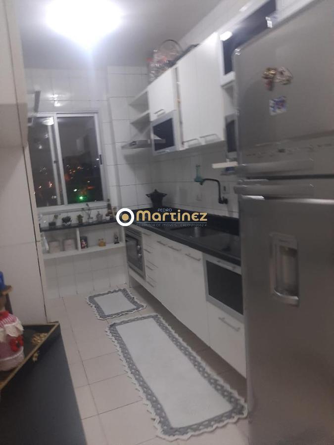 Apartamento à venda com 2 quartos, 79m² - Foto 14