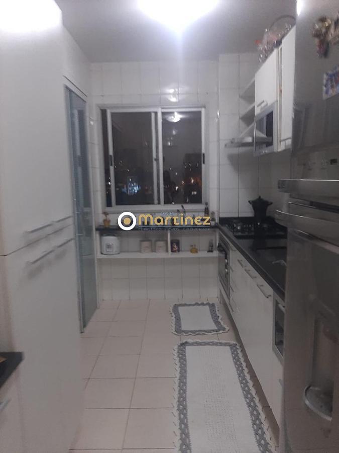 Apartamento à venda com 2 quartos, 79m² - Foto 15