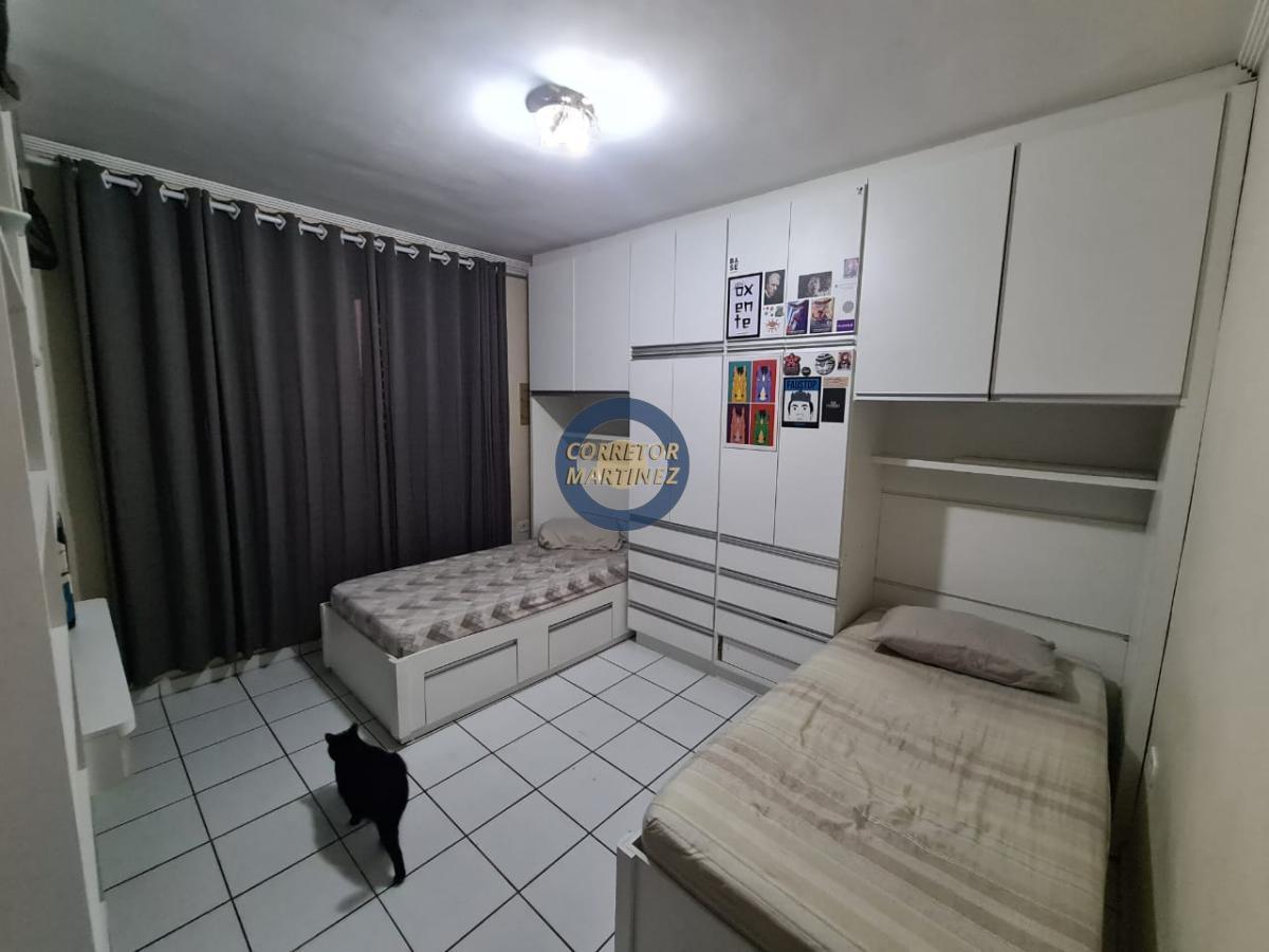 Casa à venda com 2 quartos, 60m² - Foto 14