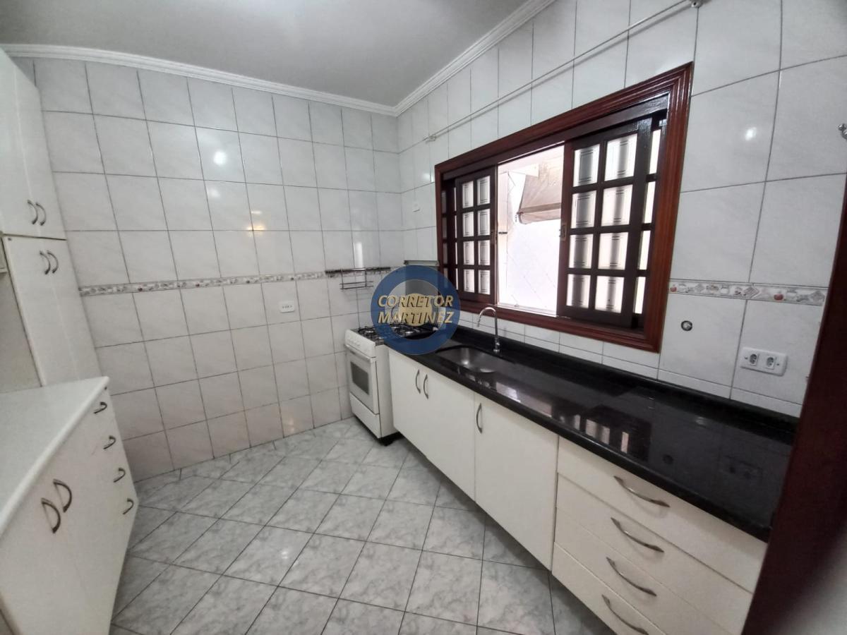 Sobrado à venda com 3 quartos, 150m² - Foto 14