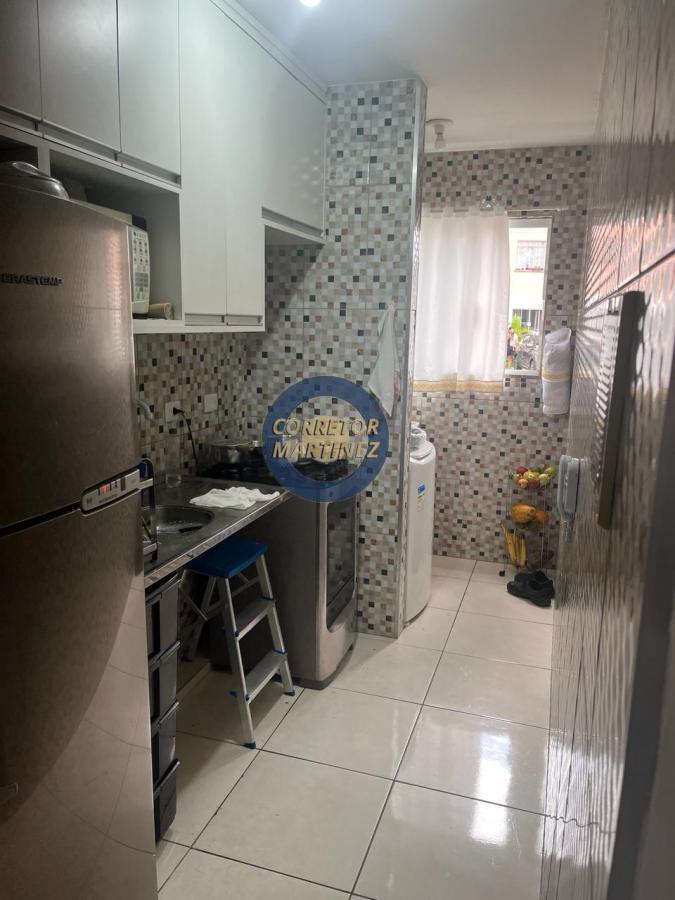 Apartamento à venda com 2 quartos, 48m² - Foto 11