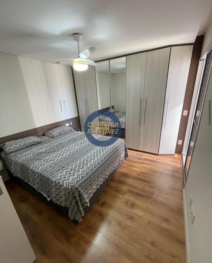 Apartamento à venda com 2 quartos, 77m² - Foto 8