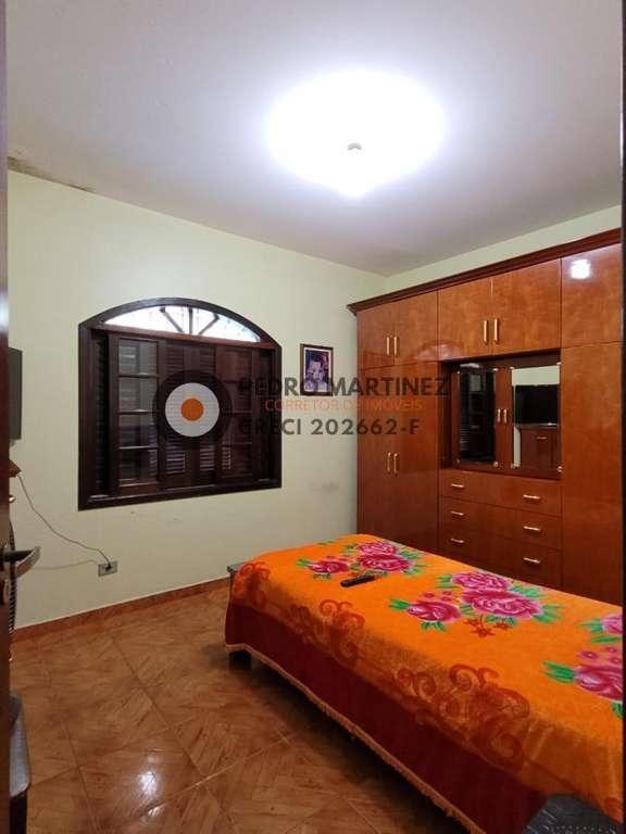 Casa à venda com 3 quartos, 151m² - Foto 13