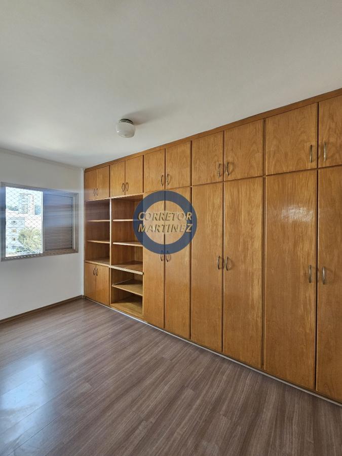 Apartamento à venda com 2 quartos, 70m² - Foto 18