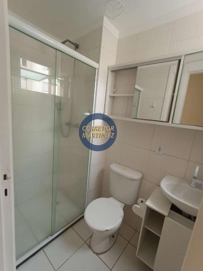 Apartamento à venda com 2 quartos, 45m² - Foto 2