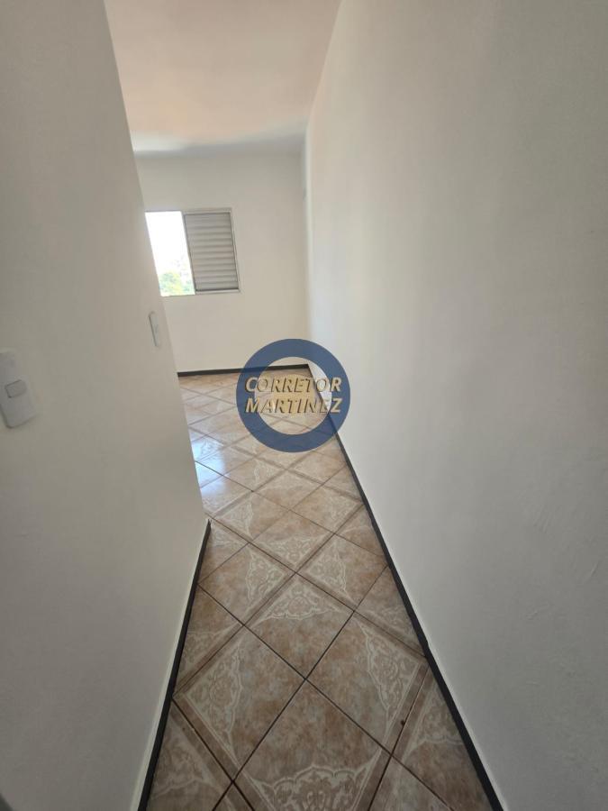 Sobrado à venda com 2 quartos, 174m² - Foto 12