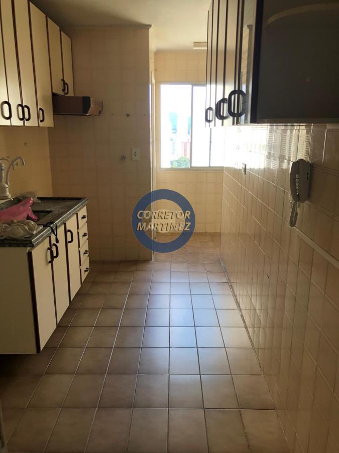 Apartamento à venda com 3 quartos, 87m² - Foto 7